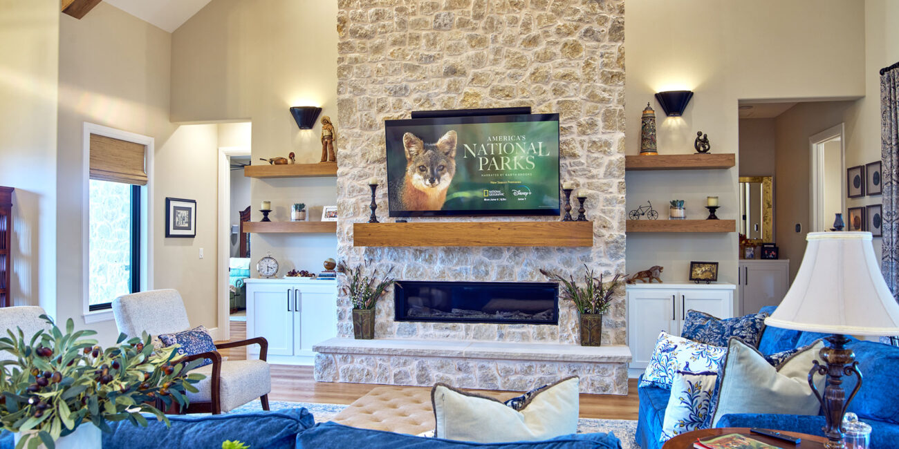 Cecibates-Over-The-Moon-06