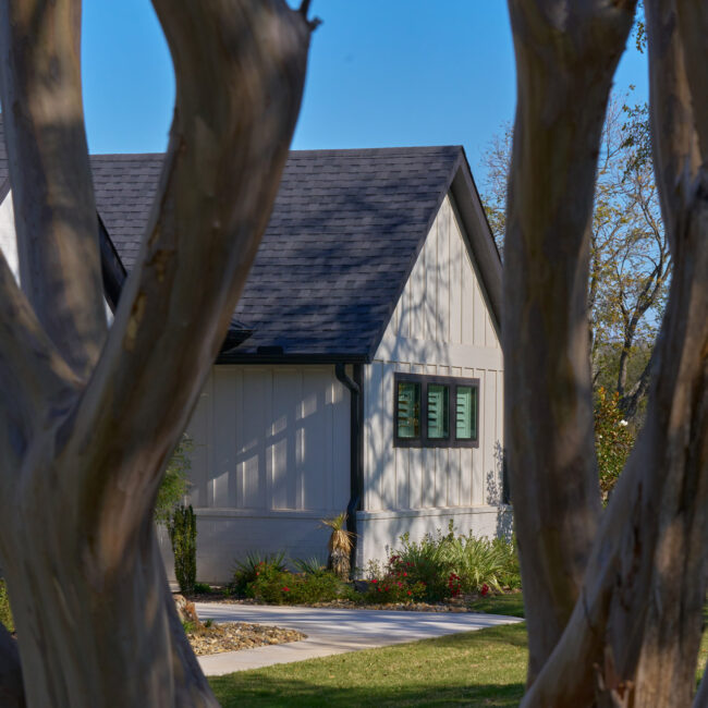 Custom Lake House Builders